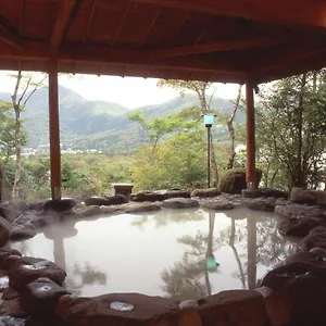 senkyoro-ryokan.kanagawa-hotels.com/
